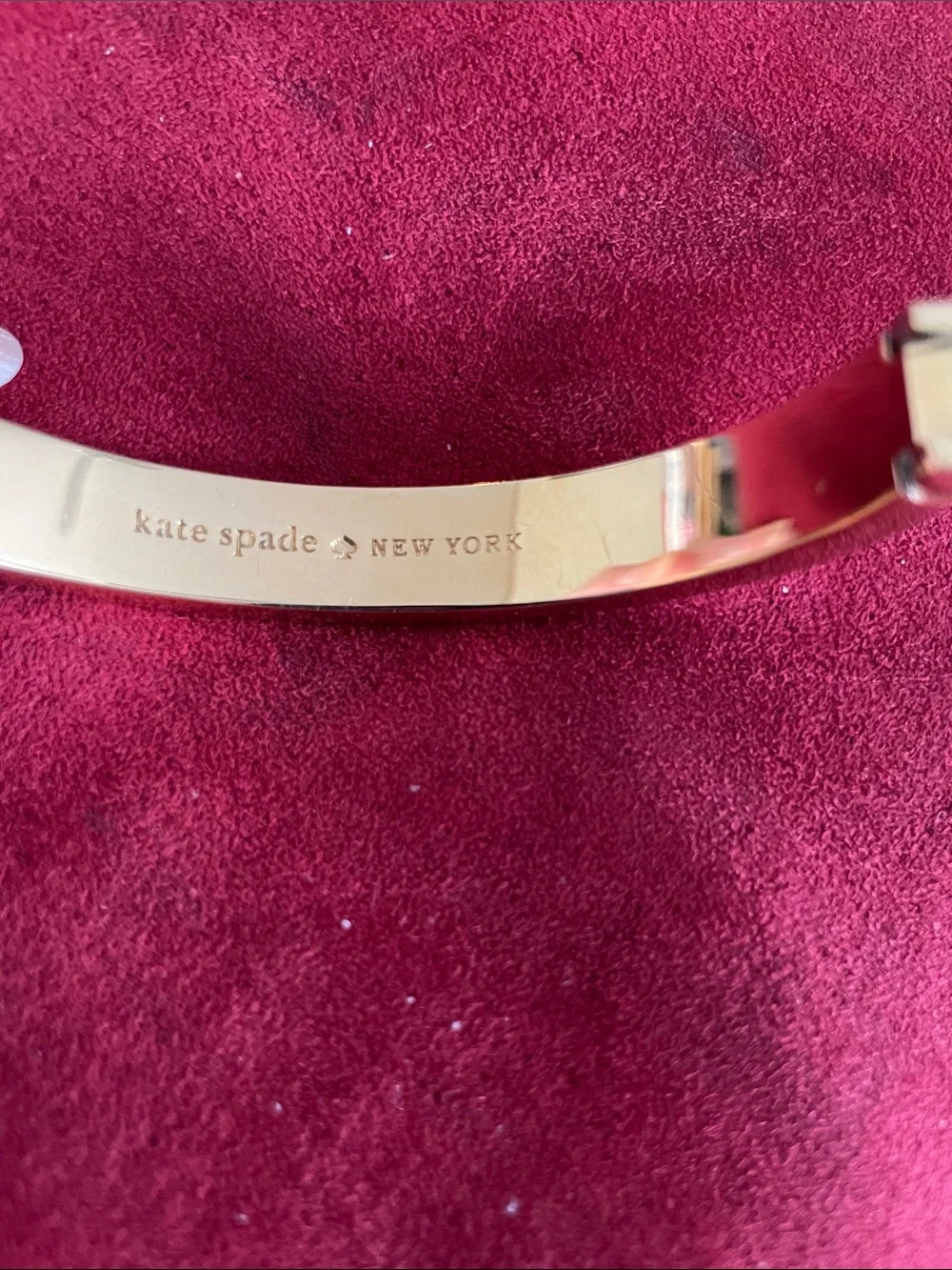Kate Spade Cream & Gold With Cut Out Spade  And Clasp worn Twice - Picture 5 of 6